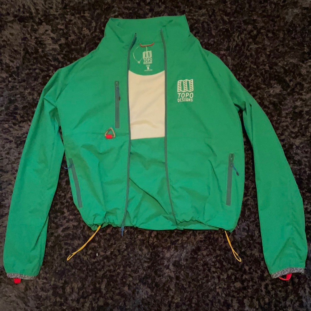 green topo designs global jacket